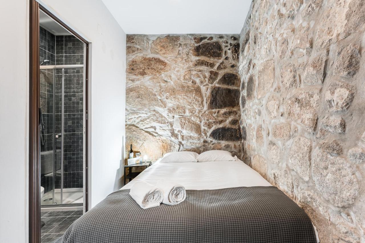 Guestready - Fontainhas Downtown Apartments And Suites Porto Bagian luar foto