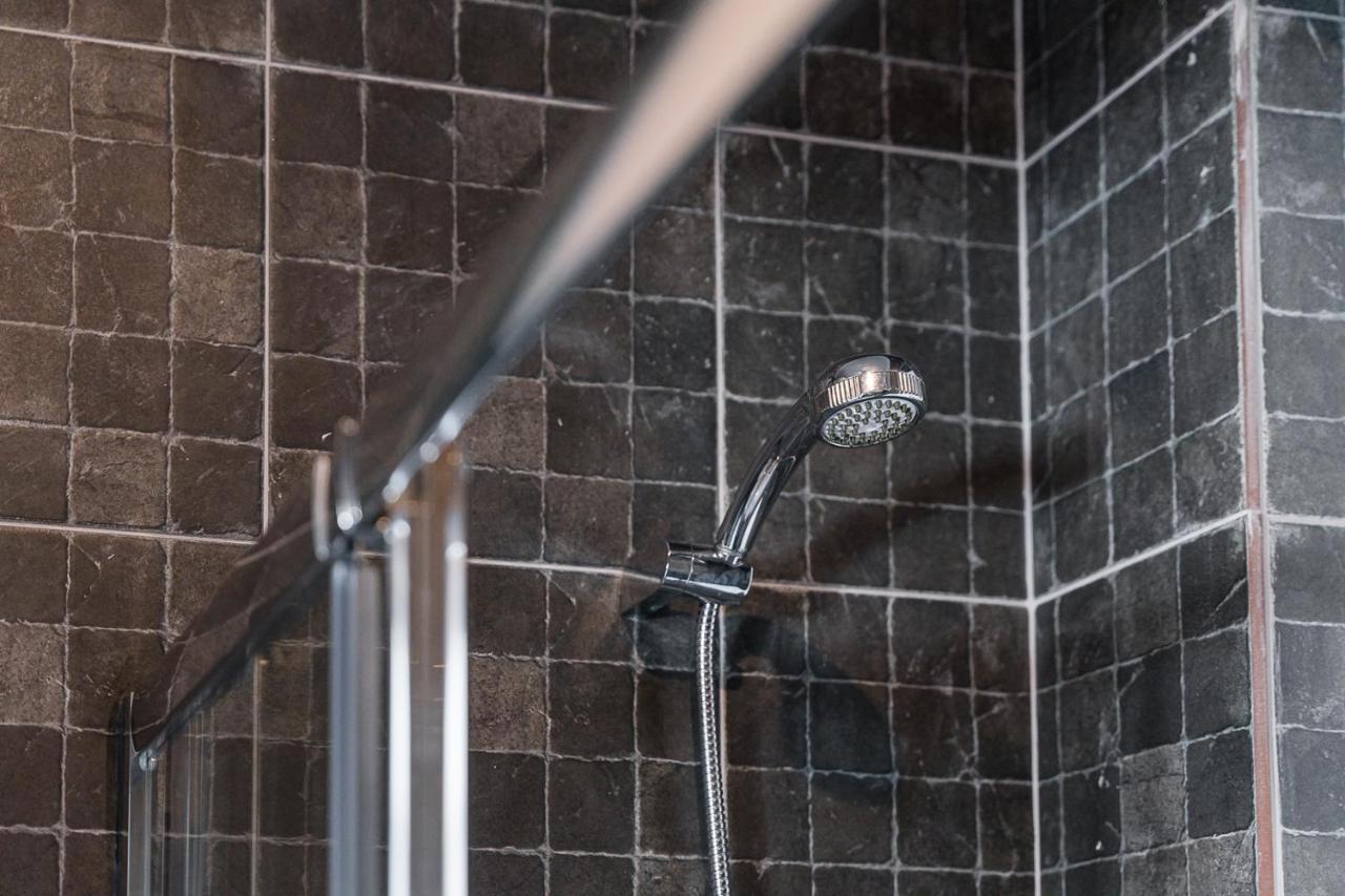 Guestready - Fontainhas Downtown Apartments And Suites Porto Bagian luar foto
