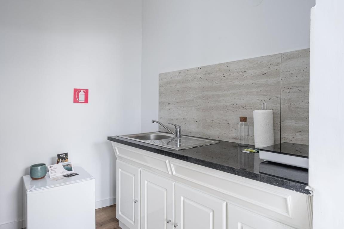 Guestready - Fontainhas Downtown Apartments And Suites Porto Bagian luar foto